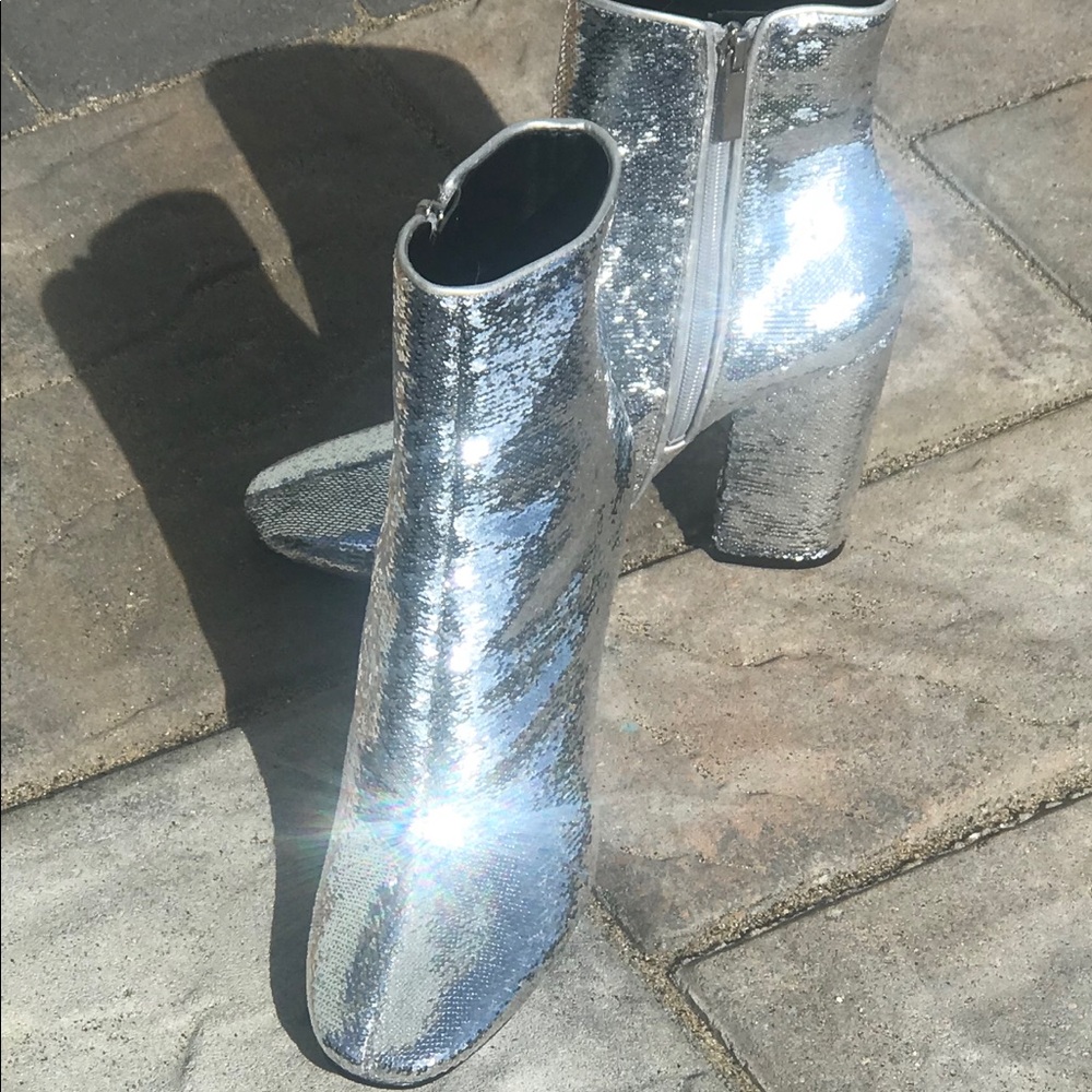 Kendall + Kylie silver boots